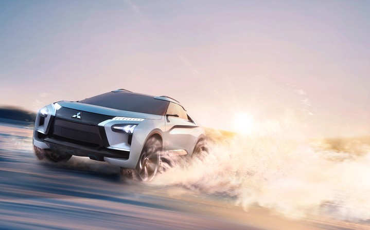 Состоялась мировая премьера Mitsubishi e-EVOLUTION Состоялась мировая премьера Mitsubishi e-EVOLUTION