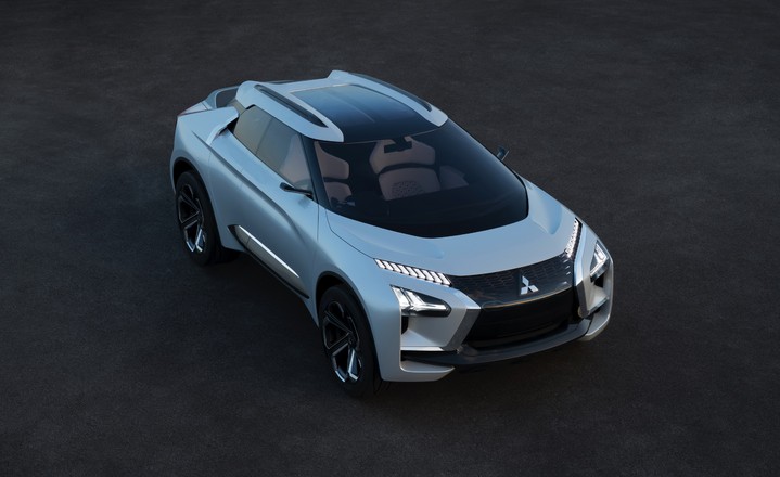 Состоялась мировая премьера Mitsubishi e-EVOLUTION Состоялась мировая премьера Mitsubishi e-EVOLUTION