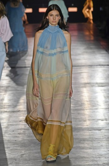 Alberta Ferretti SS19 Alberta Ferretti SS19