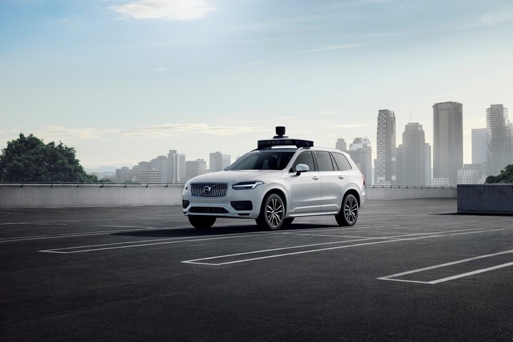 Volvo Cars и Uber представляют беспилотный автомобиль Volvo Cars и Uber представляют беспилотный автомобиль