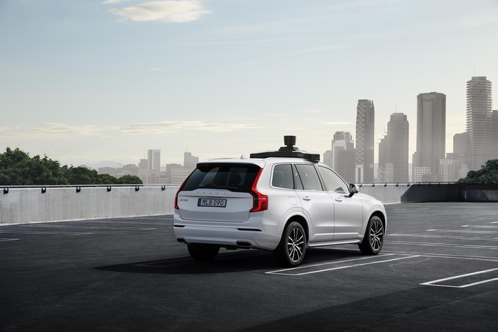 Volvo Cars и Uber представляют беспилотный автомобиль Volvo Cars и Uber представляют беспилотный автомобиль