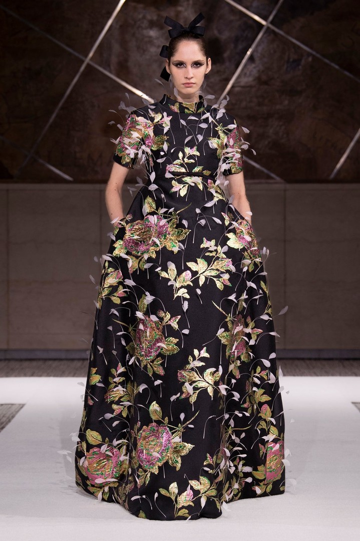 Giambattista Valli pre-fall 2022