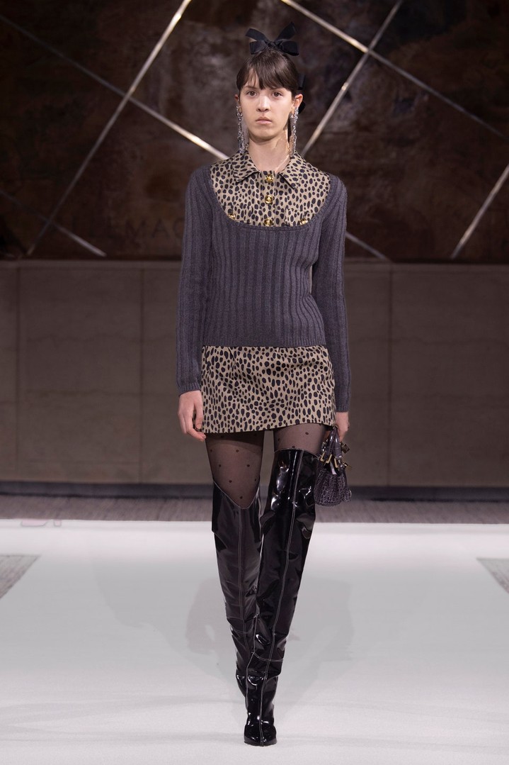 Giambattista Valli pre-fall 2022 Giambattista Valli pre-fall 2022