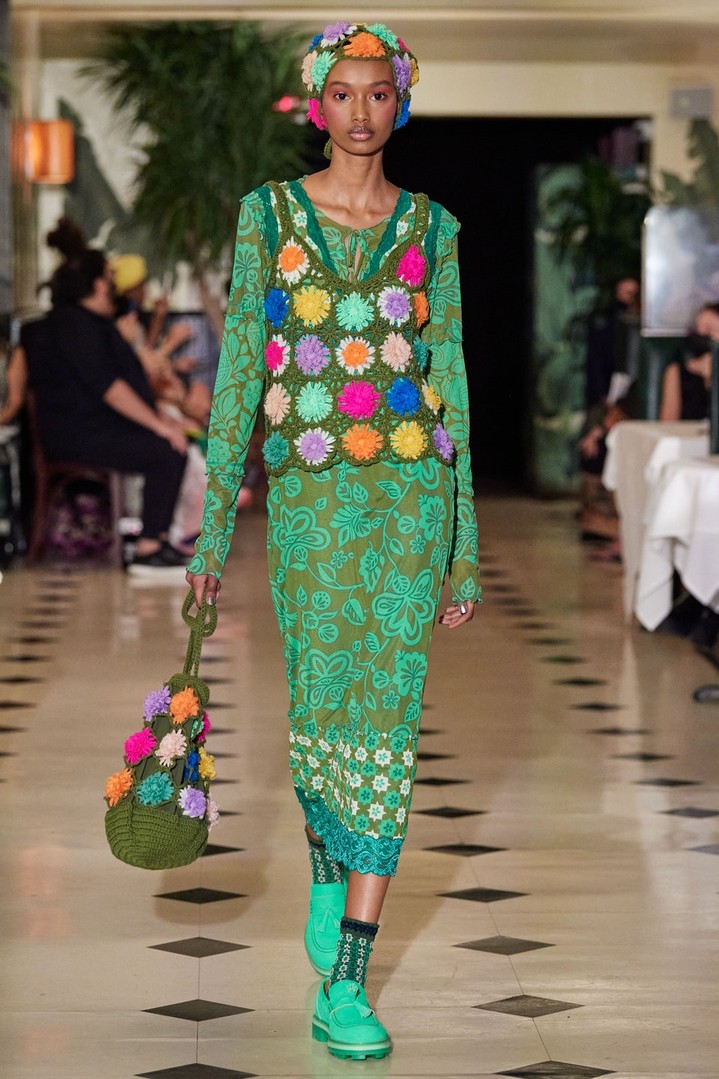 Anna Sui весна-лето 2022 Anna Sui весна-лето 2022