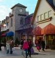     Chic Outlet Shopping Villages 