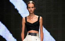 Показ Donna Karan: Неделя моды в Нью-Йорке