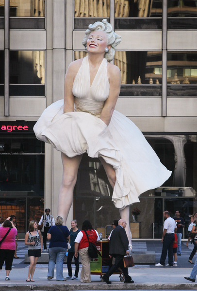 Памятник Мэрилин Монро в Чикаго 832435baa2955bb3fd035bc2500209bf