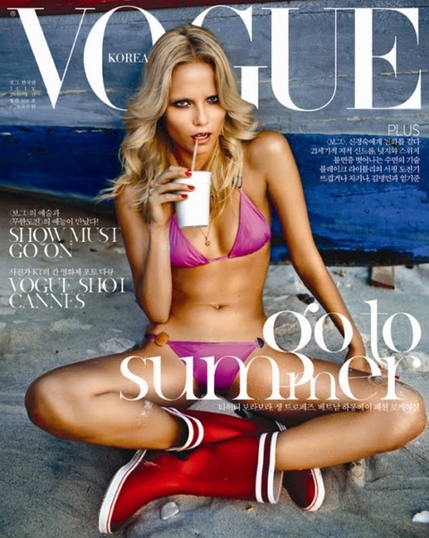 Наташа Поли на обложке корейского Vogue