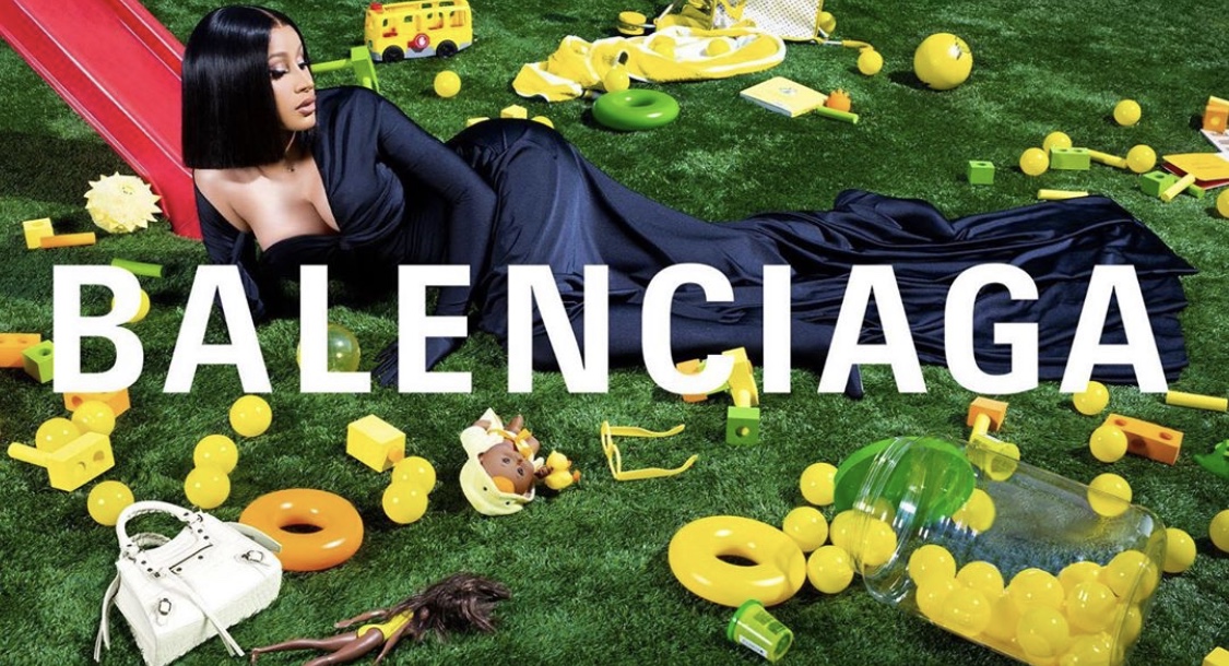 Фото: Карди Би стала новым лицом Balenciaga
