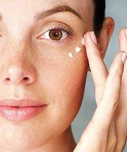 Совет косметолога крем для кожи вокруг глаз