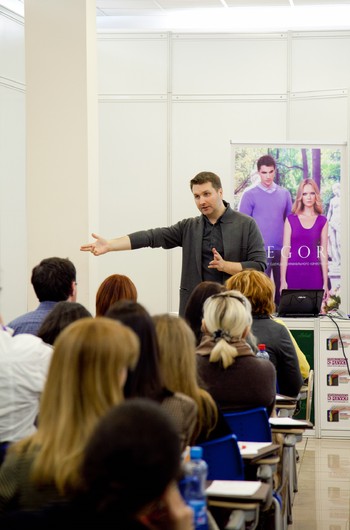 PROfashion CONSULTING PROfashion CONSULTING