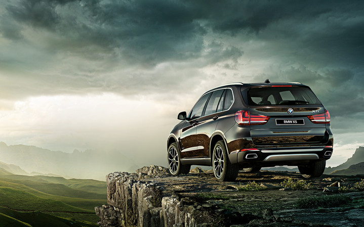 BMW X5 50i 