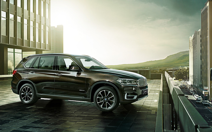 BMW X5 50i