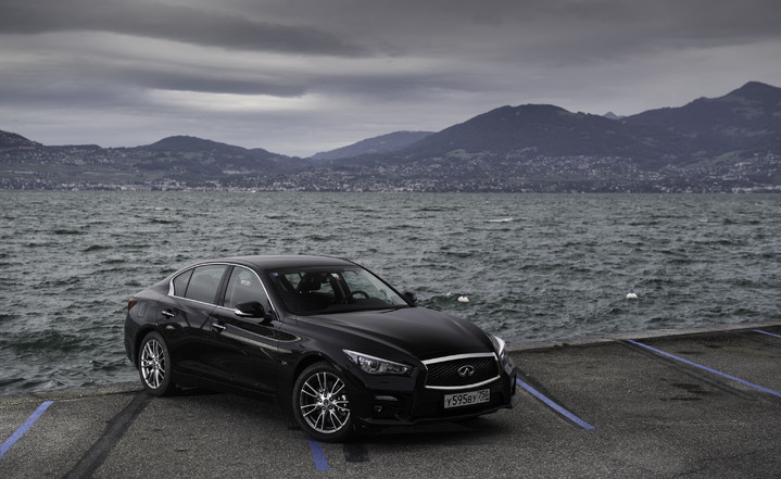 Infiniti Q50: тест-драйв FashionTime.ru Infiniti Q50: тест-драйв FashionTime.ru