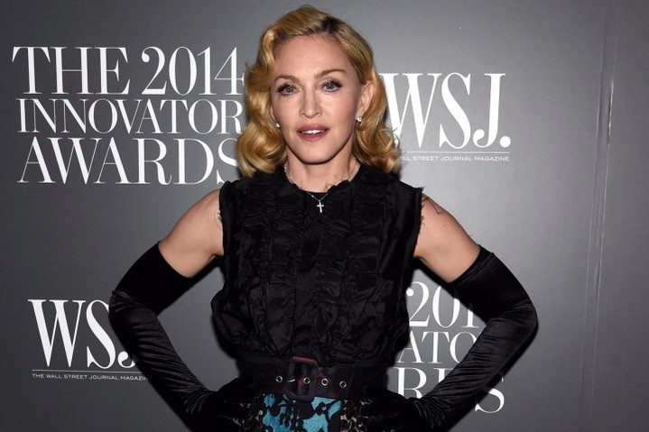 Наряды Мадонны были проданы за $3,2 миллиона