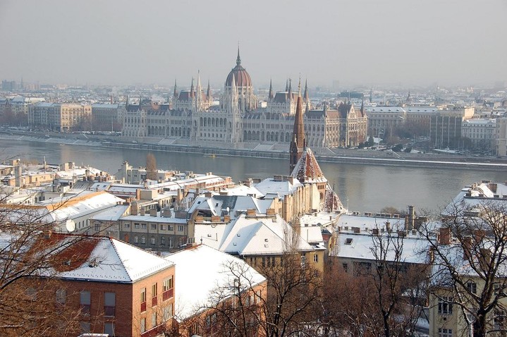 куда поехать на выходные: Будапешт