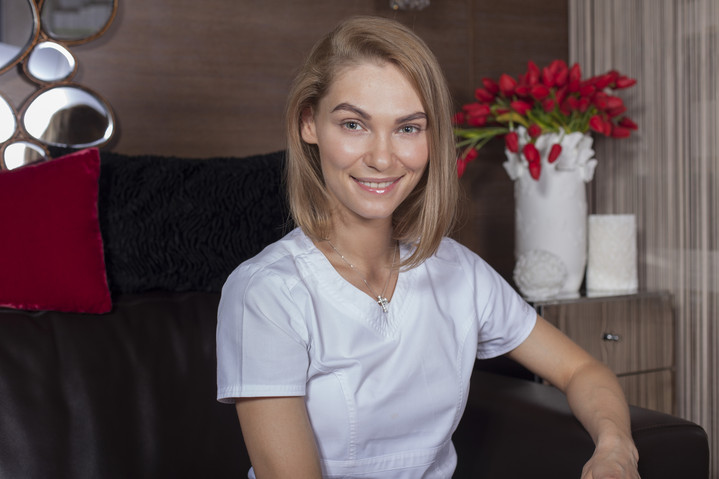 Елена Монахова, косметолог-эстетист