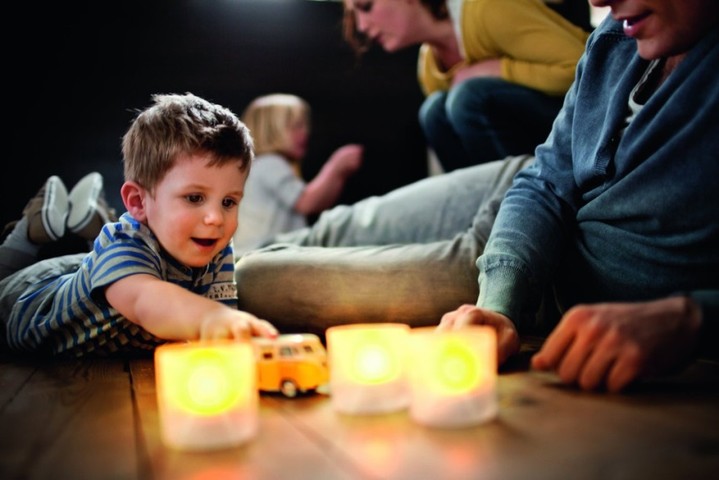 Свечи Philips TeaLights: подарки на Новый год Свечи Philips TeaLights: подарки на Новый год