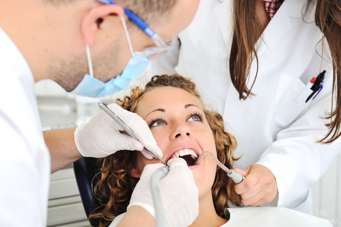 Как отбелить зубы: советы эксперта