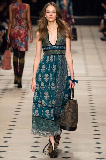 Burberry Prorsum осень-зима 2015/16: Неделя моды в Лондоне Burberry Prorsum осень-зима 2015/16: Неделя моды в Лондоне