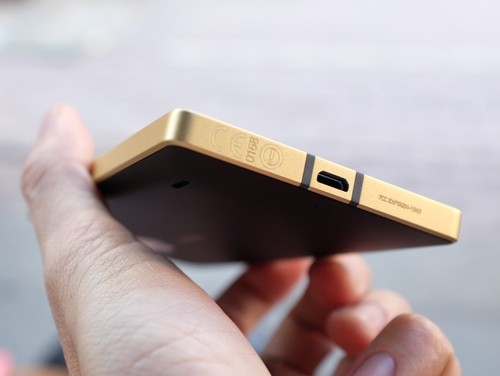 Lumia 930 Gold Lumia 930 Gold