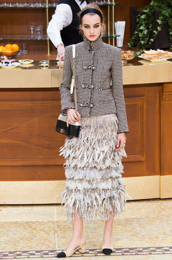 НЕДЕЛЯ МОДЫ В париже: chanel И текстуры НЕДЕЛЯ МОДЫ В париже: chanel И текстуры