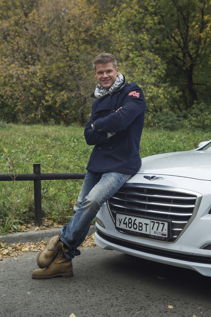 Владимир Яглыч и Hyundai Genesis