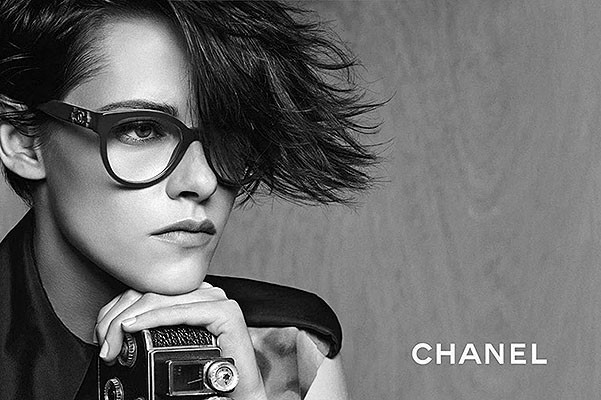 Кристен Стюарт снялась в новой рекламной кампании Chanel