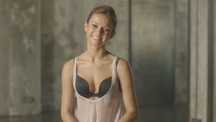 Новым лицом Intimissimi стала российская балерина Новым лицом Intimissimi стала российская балерина