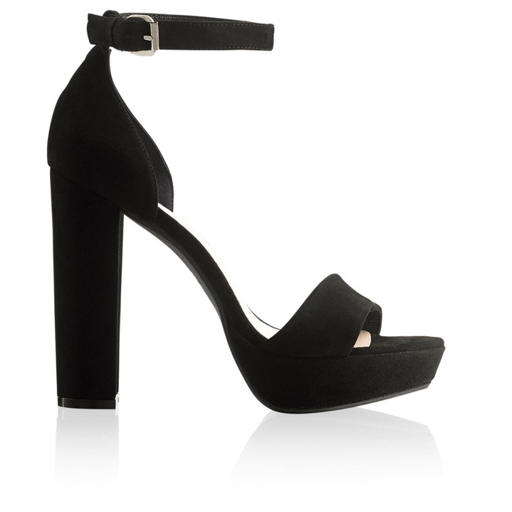 Новая коллекция Russell&Bromley в декабре Новая коллекция Russell&Bromley в декабре