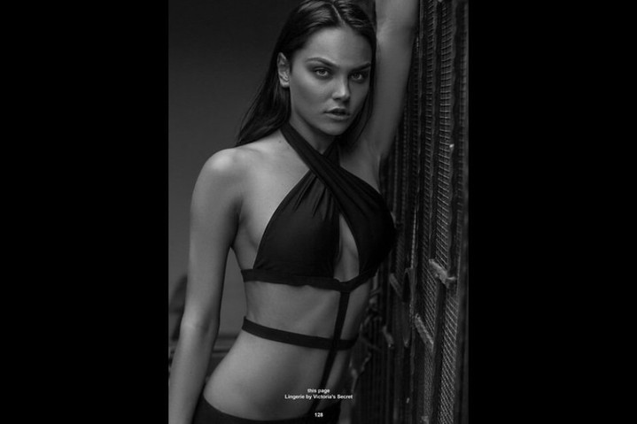 Победительница кастинга Ксения Чиркова FC Models подписала контракт с Urban Model Management