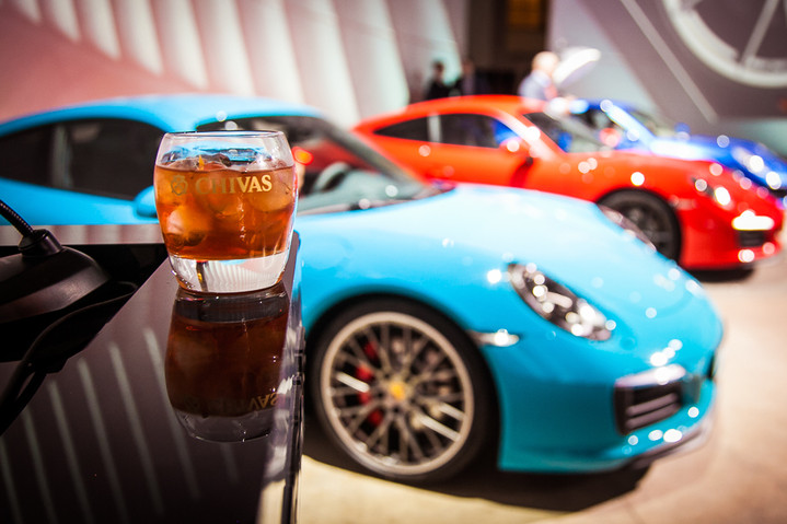 Автомобиль недели: Porsche 911 Carrera Автомобиль недели: Porsche 911 Carrera