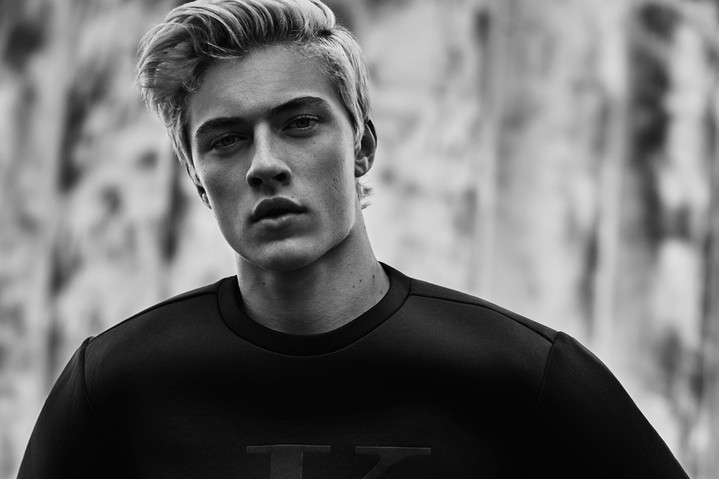 Calvin Klein покинут два креативных директора Calvin Klein покинут два креативных директора