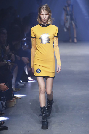 Versus Versace: пришло время рок-н-ролла Versus Versace: пришло время рок-н-ролла