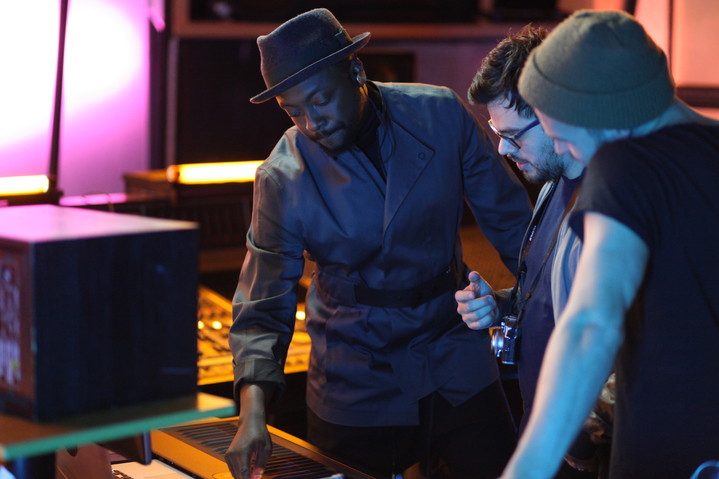 Will.i.am: «Для вдохновения мне нужен кофе» Will.i.am: «Для вдохновения мне нужен кофе»
