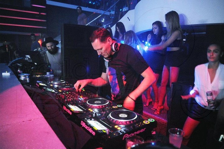 Tiësto возвращается в Москву 10 декабря Tiësto возвращается в Москву 10 декабря