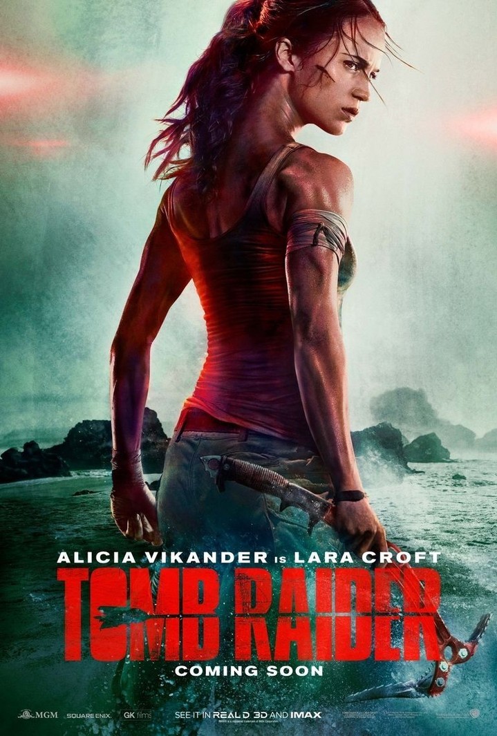 Шея Алисии Викандер на постере Tomb Rider Шея Алисии Викандер на постере Tomb Rider