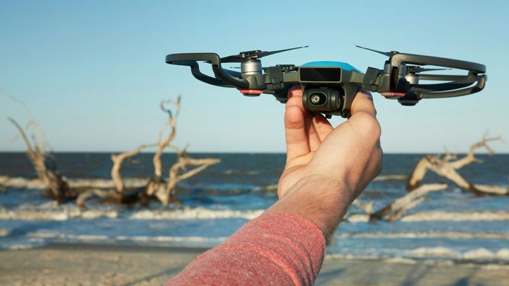 Дрон DJI Spark «для него» Дрон DJI Spark «для него»