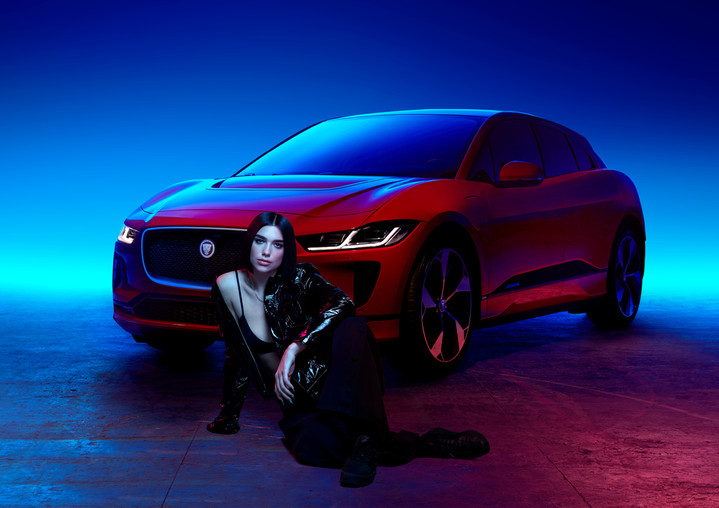 Дуа Липа cтала сотрудничать с Jaguar Дуа Липа cтала сотрудничать с Jaguar