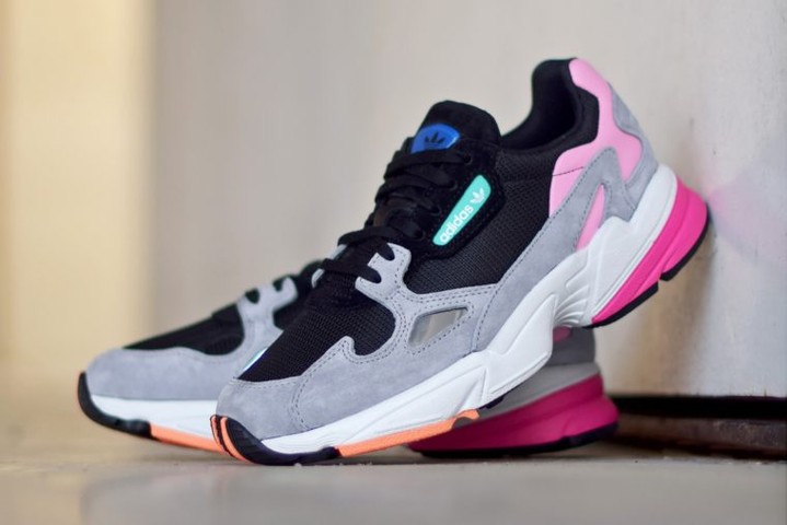 adidas Falcon