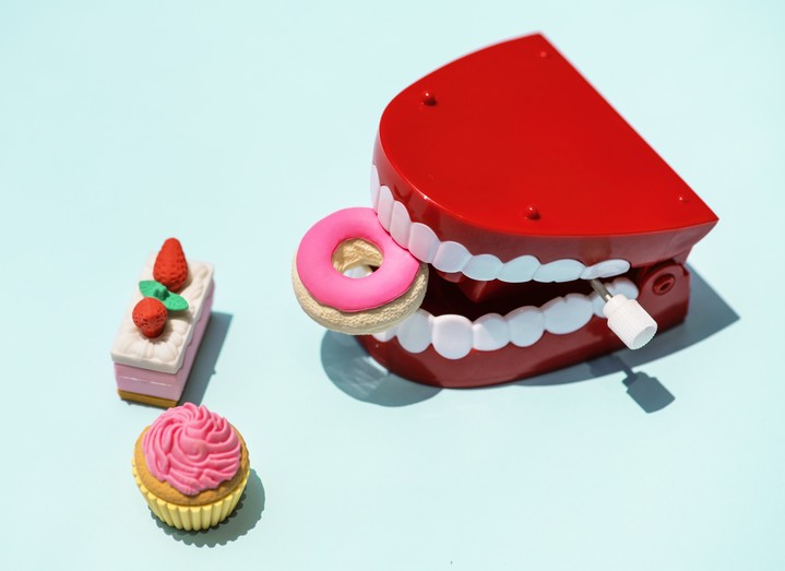 Как правильно ухаживать за зубами: полезные советы от ведущего стоматолога