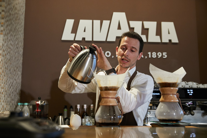 Лицом бренда Lavazza в России стал полузащитник «Зенита» Клаудио Маркизио