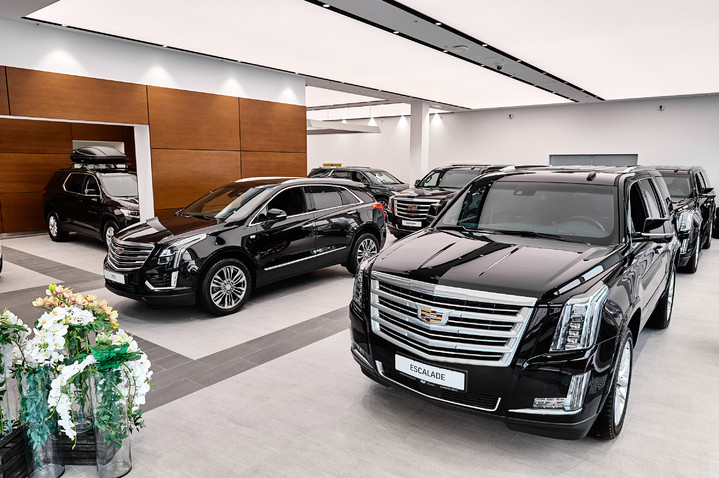 В Москве открылся новый шоурум Cadillac и Chevrolet В Москве открылся новый шоурум Cadillac и Chevrolet