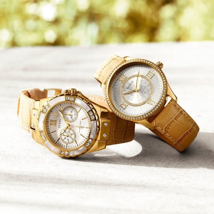 Авангардные формы от Guess Авангардные формы от Guess