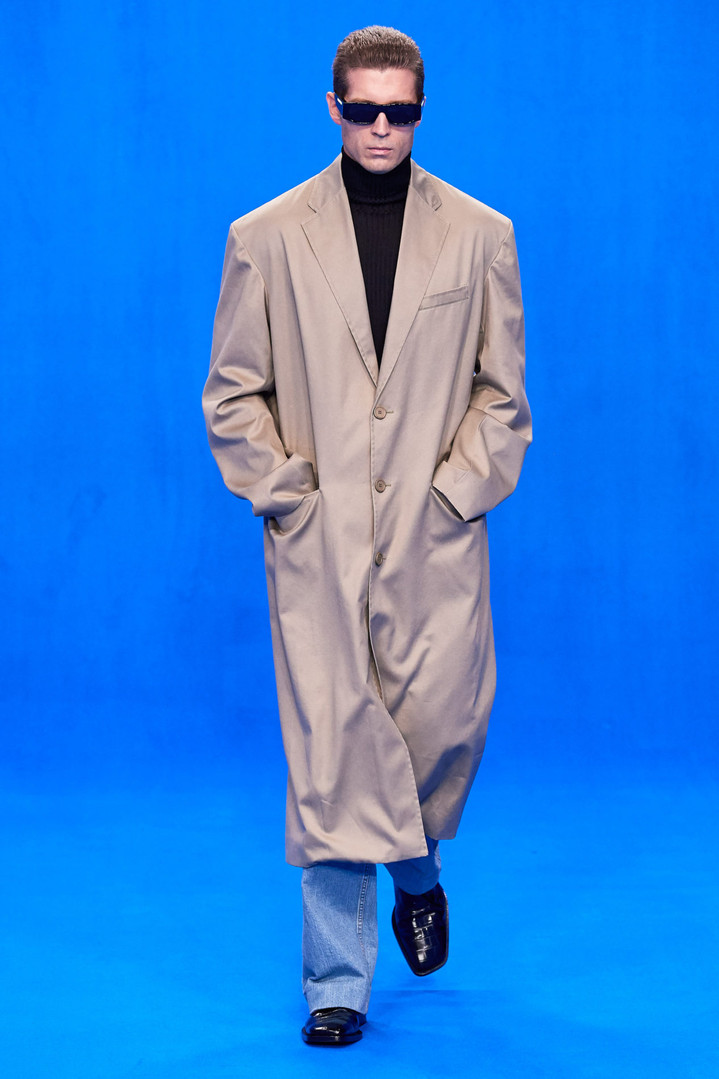 Balenciaga весна-лето 2020