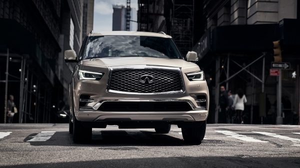 Infiniti QX80: тест-драйв FashionTime.ru Infiniti QX80: тест-драйв FashionTime.ru