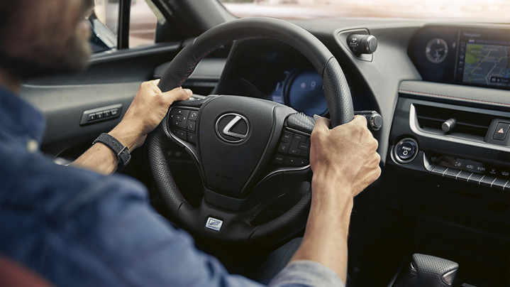 Lexus NX 300h: тест-драйв FashionTime.ru Lexus NX 300h: тест-драйв FashionTime.ru