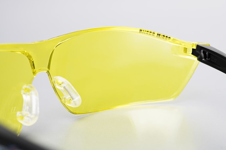 Коллекция спортивных очков eyeSport Коллекция спортивных очков eyeSport