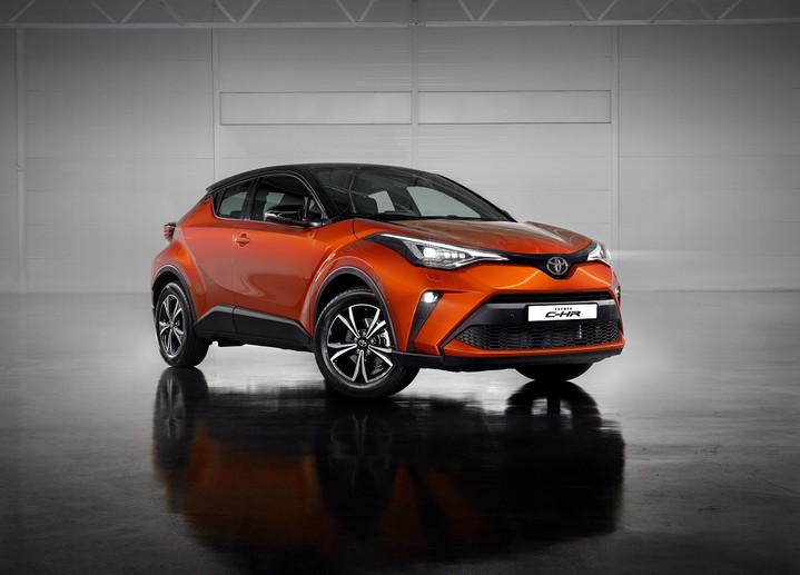Toyota C-HR: тест-драйв FashionTime.ru Toyota C-HR: тест-драйв FashionTime.ru