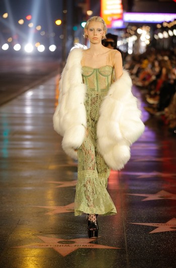 Gucci весна-лето 2022 Gucci весна-лето 2022